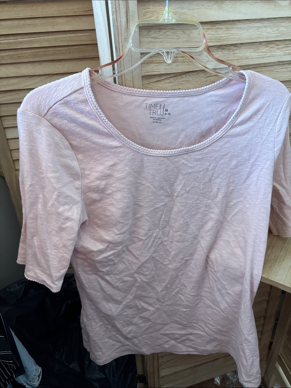 Time and Tru Light Pink Short-Sleeve Crewneck Top Medium
